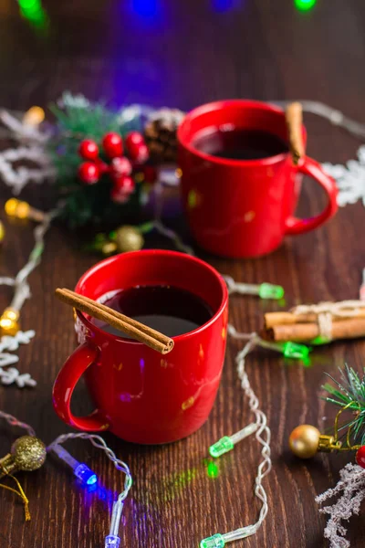 Delicious Mulled Wine Cinnamon Red Cups Concept Waiting Christmas Top — Stock Photo, Image