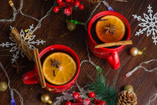 Aromatischer Heißer Und Köstlicher Glühwein Mit Orange Zimt Sternanis Und — Stockfoto