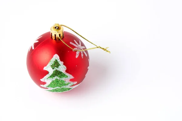 Kerst Decor Rode Bal Met Dennenboom Witte Achtergrond — Stockfoto