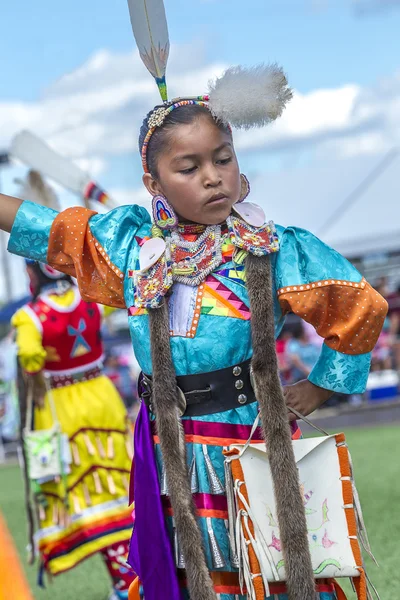Young dancer at powwow. — Stock Photo, Image