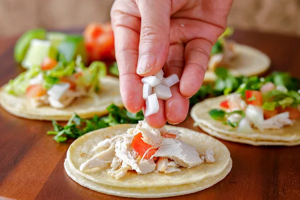 Close Studio Photo Putting Chopped Onions Street Taco — Stock Photo, Image