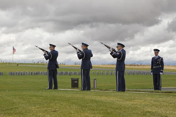 Memorial rifle squad. — Stock Photo, Image