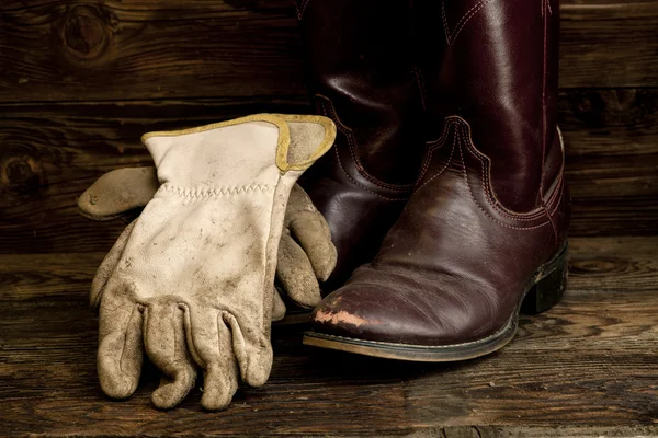 Begreppet bilden av slitna kläder. — Stockfoto