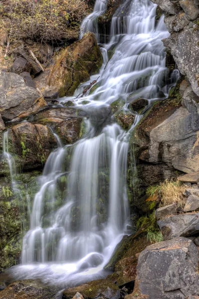 Bliska sceniczny Falls. — Zdjęcie stockowe