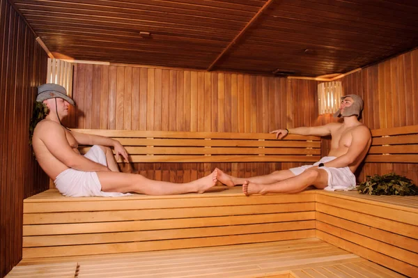 Close Foto Homens Descansando Sauna Russa — Fotografia de Stock