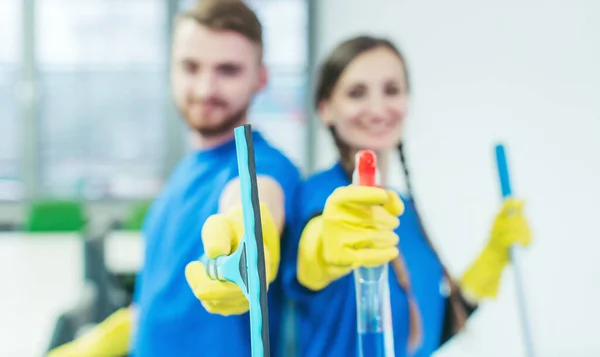Commercial cleaner team, focus on the gear — Stock Photo, Image