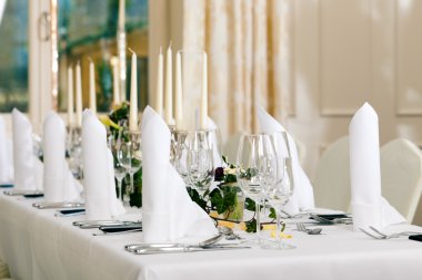 Wedding - feastfully decorated table