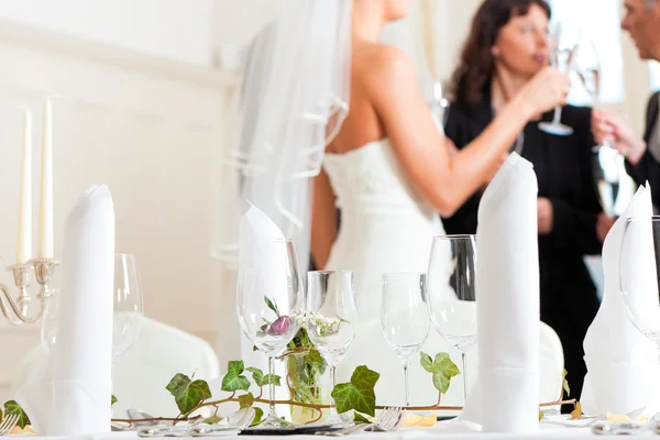 Table at a wedding feast — Stock Photo, Image