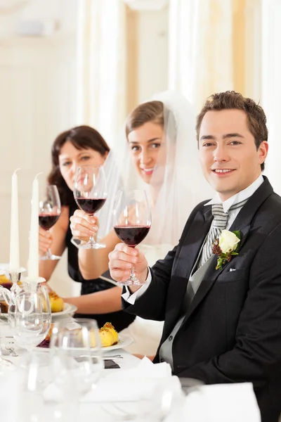 Wedding party at dinner or lunch — Stock Photo, Image