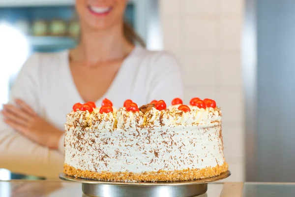 Female baker or pastry chef — Stock Photo, Image