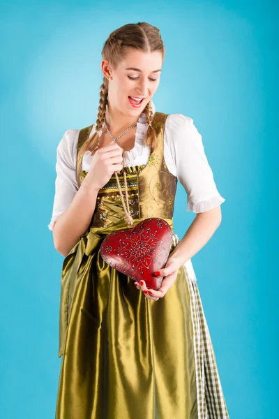 Young woman in traditional clothes — Stock Photo, Image