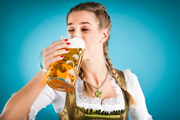 Young woman in traditional clothes — Stock Photo, Image