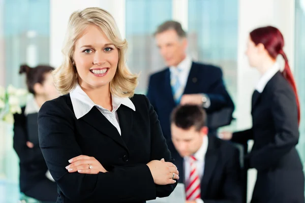 Business - Besprechung im Büro — Stockfoto