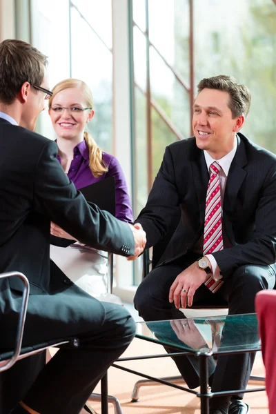 Manager en partner werkgelegenheid baan — Stockfoto