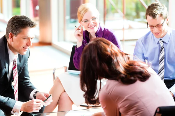 Business people having meeting in office — Stock Photo, Image