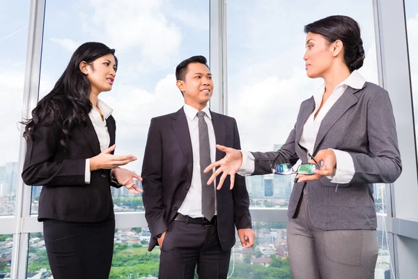 Asian business team meeting — Stock Photo, Image