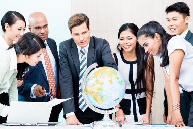 İş takım - küresel piyasa bilgisi