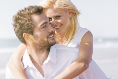 Yaz plaj tatil aşık Çift