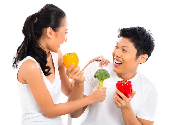 Pareja asiática comiendo y viviendo saludable —  Fotos de Stock