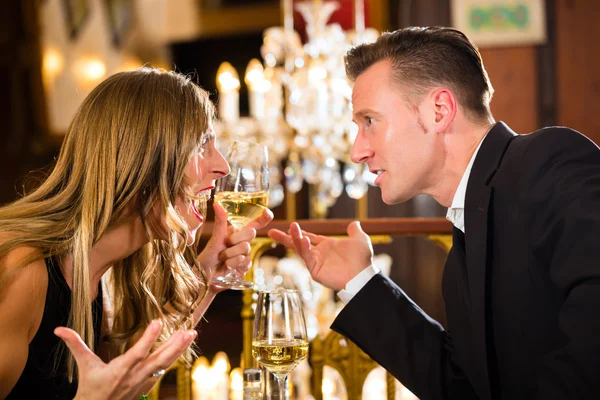 Couple quarrels at restaurant — Stok fotoğraf