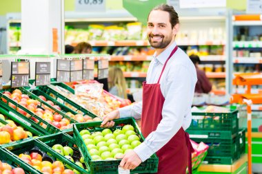Depolama rafları kadar doldurma hipermarket katip