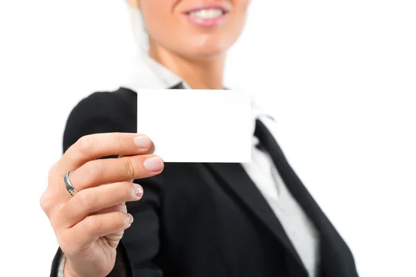 Jonge vrouw met een businesscard — Stockfoto