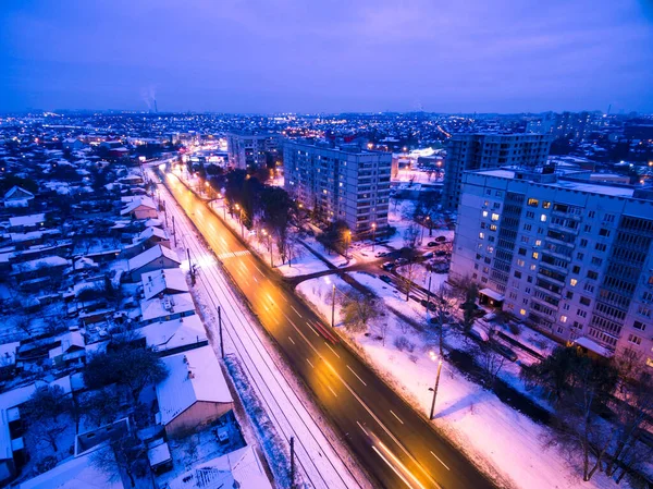 Avondlucht Uitzicht Woonwijk Zhuravlivka Matyushenka Straat Kharkiv Met Sneeuw Oekraïne — Stockfoto