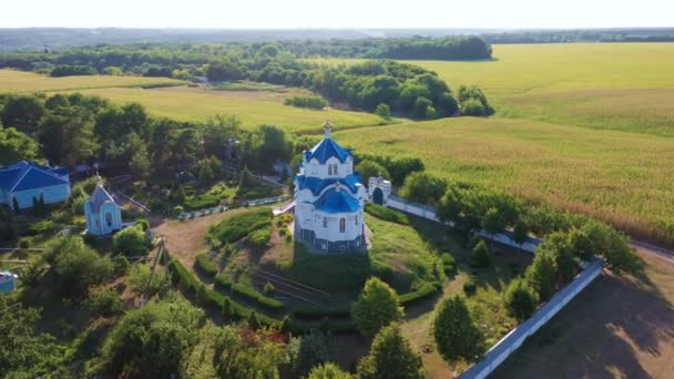 救世主-変容への空中ビュー｜Mhar Monastery, Ukraine — ストック動画