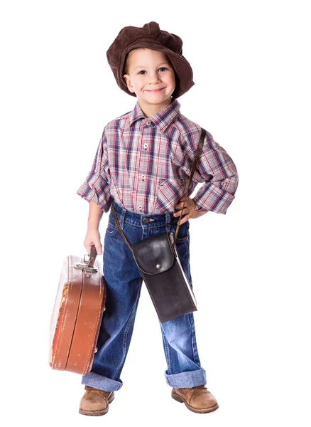 Malý chlapec s starý kufr — Stock fotografie