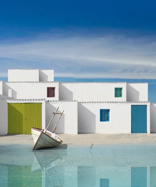 Façades de maisons avec mur blanc — Photo