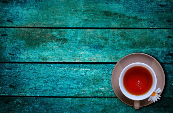 Camomile tea on table — Stock Photo, Image