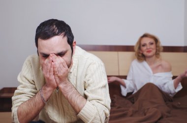 having problem yatak odasında çift