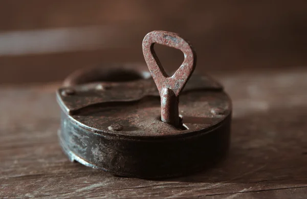 Old antique metal lock closeup — Stock Photo, Image