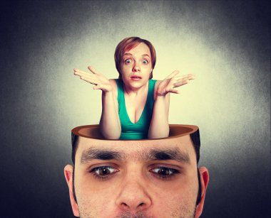 adam açık kafa ve deli kadın