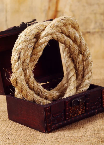 Rope in chest — Stock Photo, Image