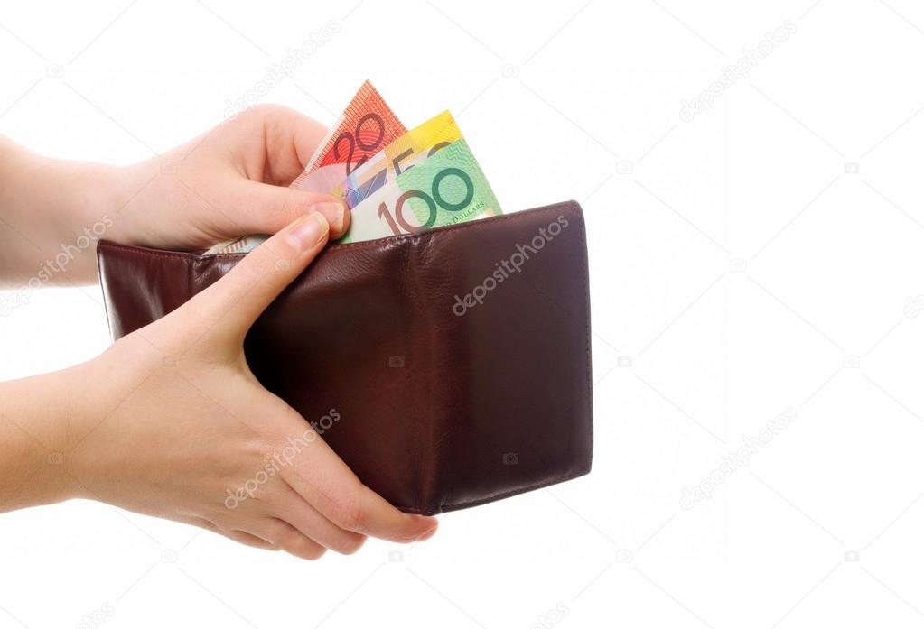 hands with wallet 