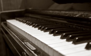 piyano yakın çekim