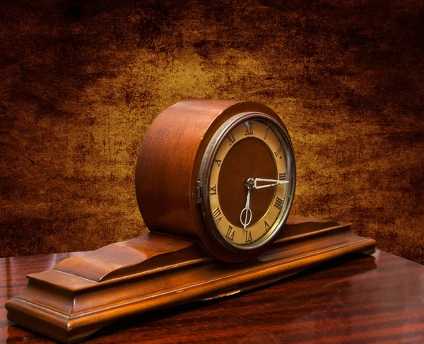 Jam vintage lama — Stok Foto