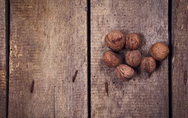 tablo üzerinde fındık