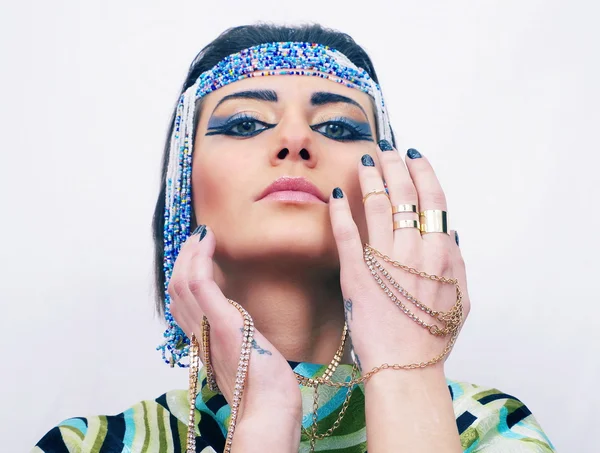 Donna con look egiziano — Foto Stock