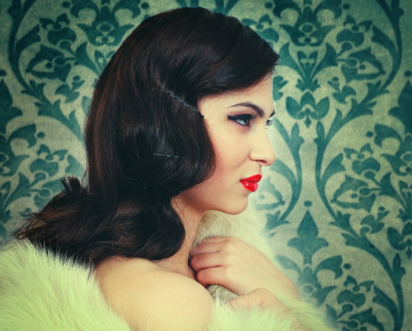 винтажный взгляд леди
