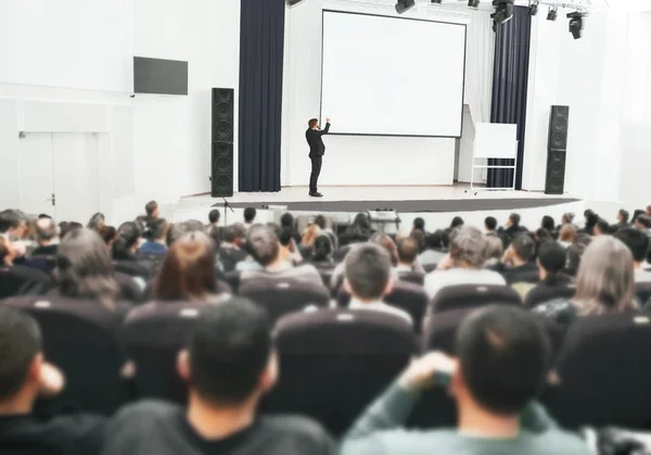 Palestrante na convenção de negócios e apresentação . — Fotografia de Stock