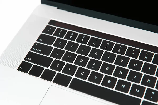 De cerca. teclado portátil moderno. nueva tecnología. — Foto de Stock