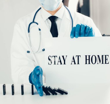 Kapat. Epidemiyoloji uzmanı güvenli mesafeyi gösteriyor. .