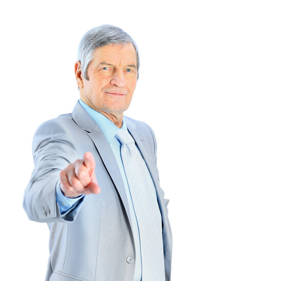 Хороший бизнесмен в этом возрасте, показывай пальцем. Изолированный на белом фоне
.