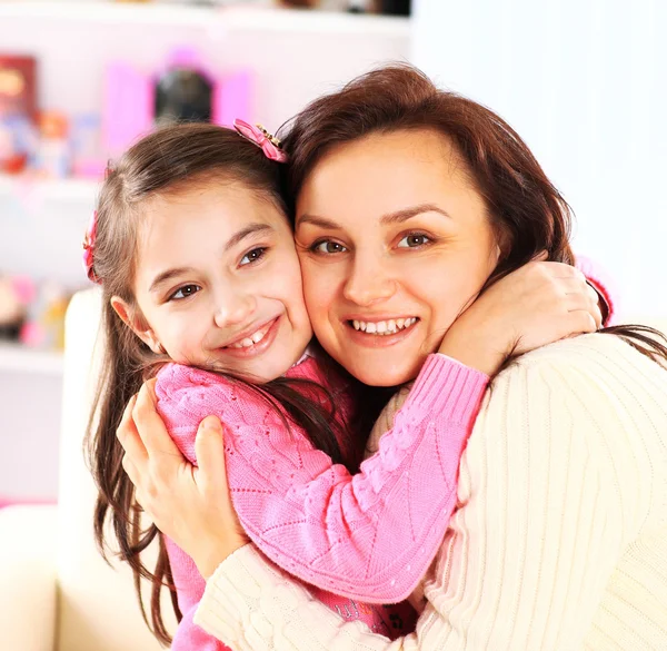 La madre con sua figlia . — Foto Stock