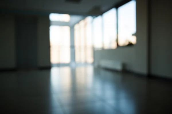 Mur de verre dans le bâtiment de bureaux — Photo