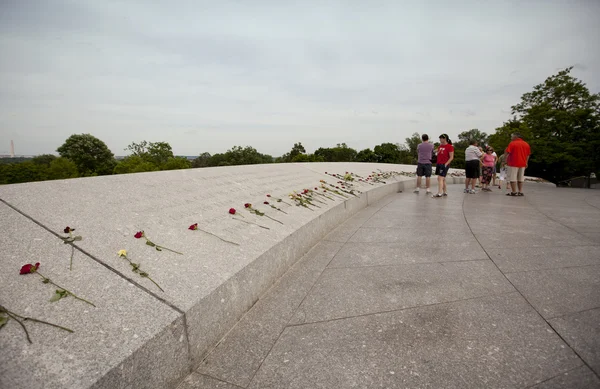 Arlington National Cemetery op Memorial Day — Stockfoto