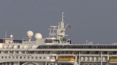 ile yolcu gemilerine liman