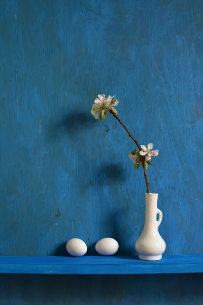 Still Life White Vase Apple Tree Blossoming Branches Two Eggs — Stock Photo, Image